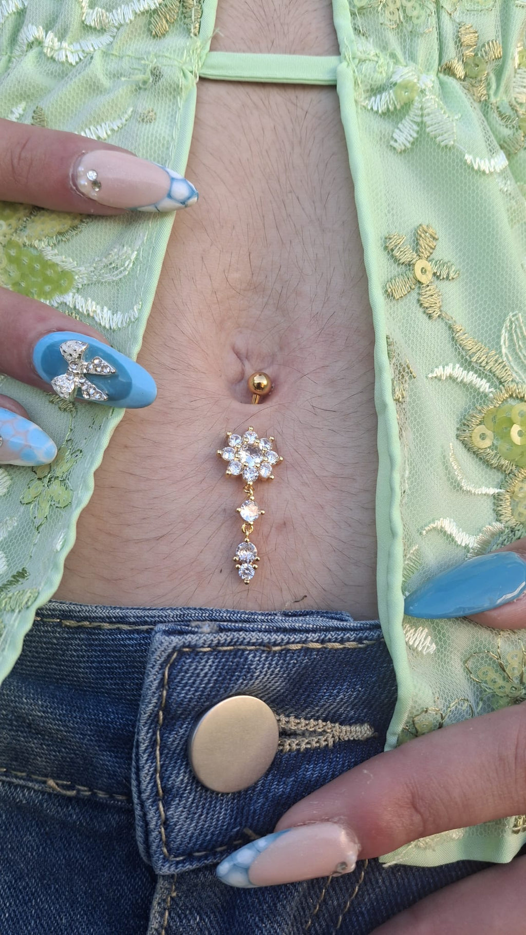Piercing nombril Élyne