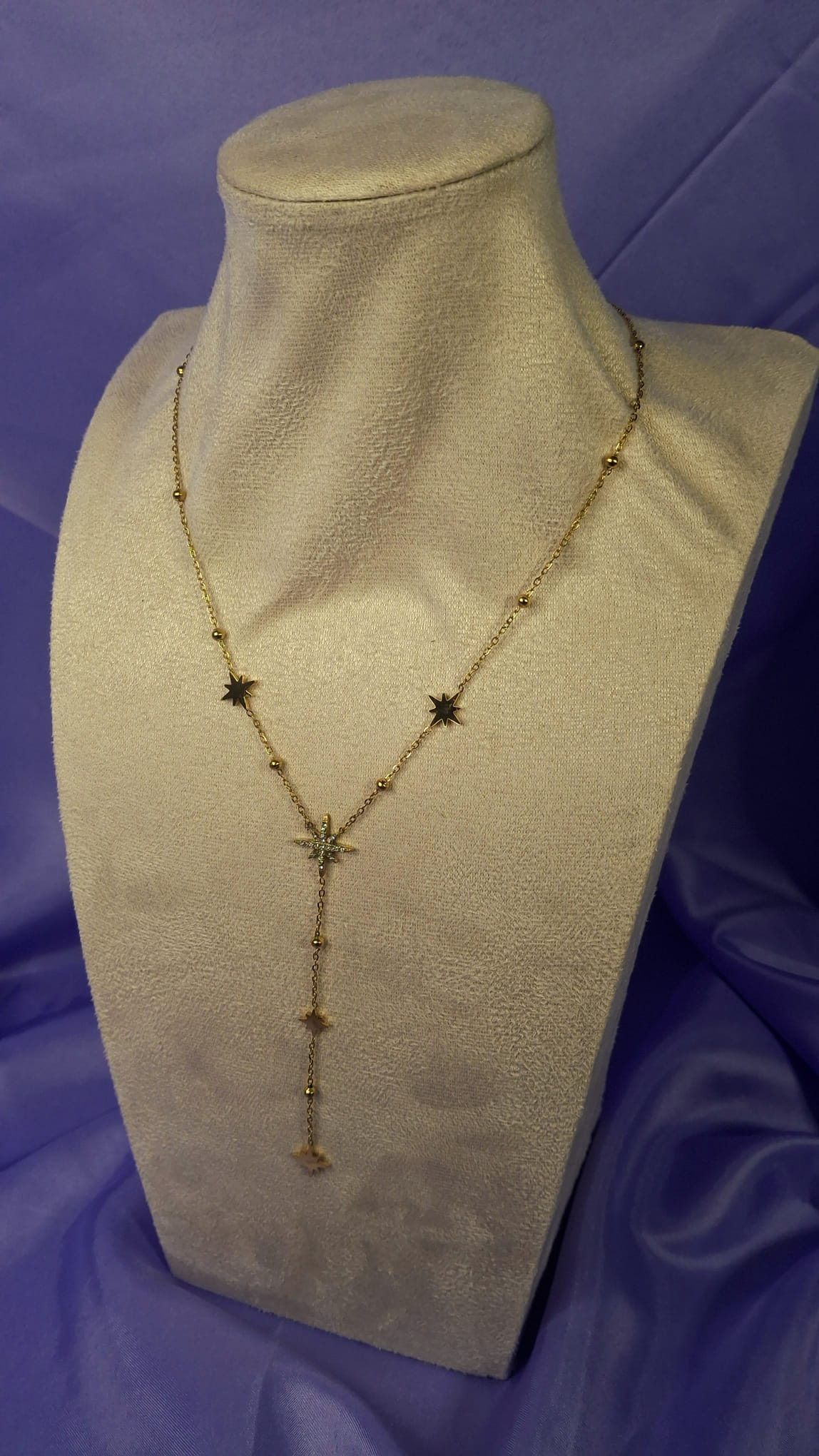 Collier Astra