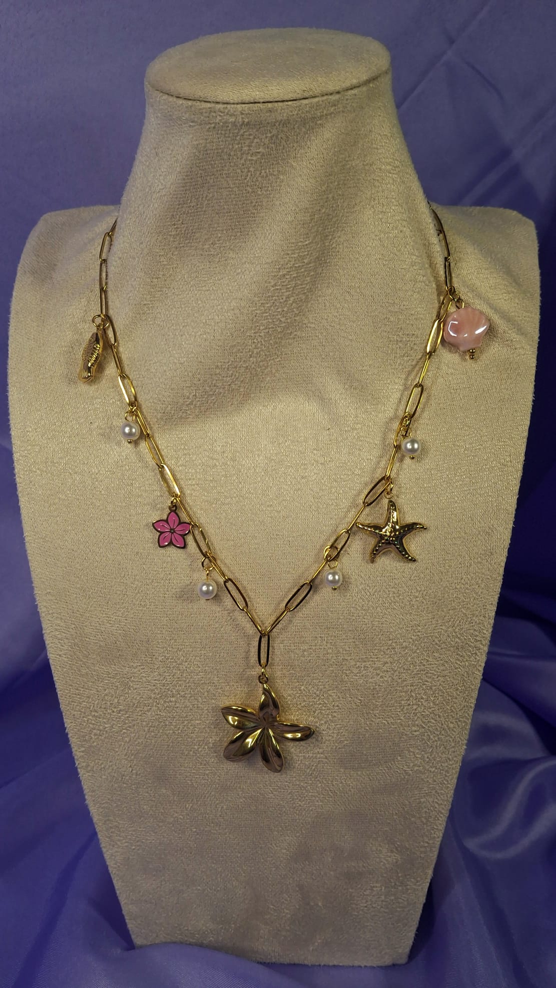 Collier Naya